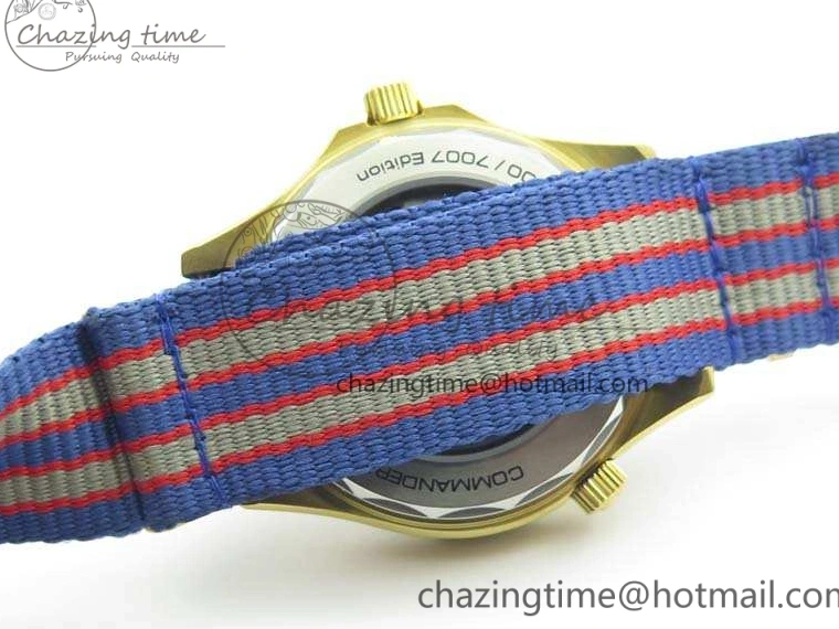 0417 Modern Seamaster 300M 007 YG URF 1:1 Best Edition White Dial Ceramic Bezel On Nylon Strap A 8115